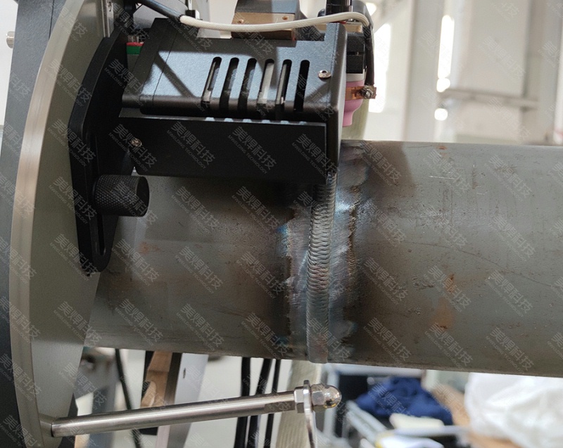 開放式管管溶接装置 湖南省暖房換気冷凍業界プロジェクトに応用(図1)