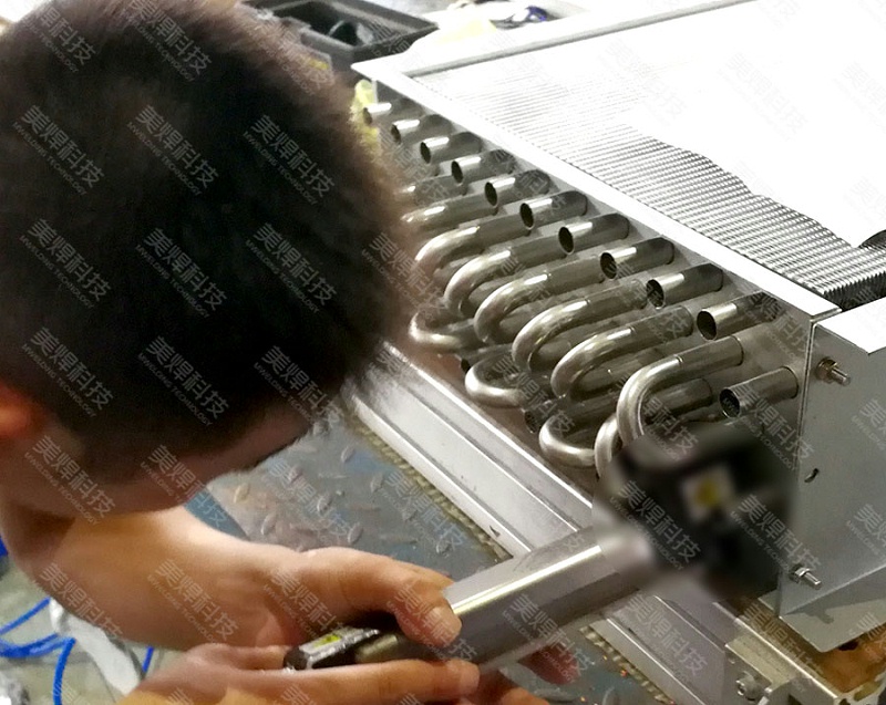 熱交換器U型管溶接機 浙江省紹興冷凍業界プロジェクトに応用(図1)